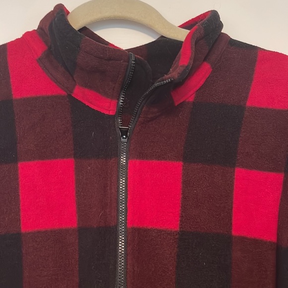 Buffalo check 1/4 fleece zip. - Picture 3 of 6